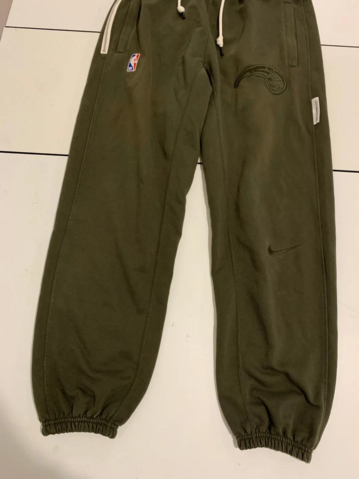 Pantalones deportivos Nike Orlando Magic verdes medianos NBA aros edición estándar polar retro Foto 4 de 4