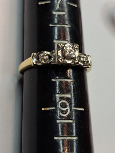 Vintage 14 Karat Yellow Gold Designer 3 Diamond Band Ring Size 8 14K - Picture 12 of 24