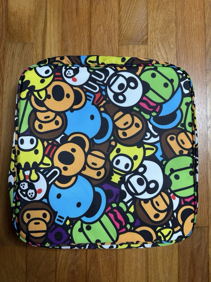 BAPE A BATHING APE BABY MILO Bolsa de Viaje Organizadora Bolsa Camuflaje Multicolor 5 Bolsas Foto 2 de 3