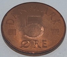 World Coin: 1975 Denmark - 5 Ore - Uncirculated (SKU 233)