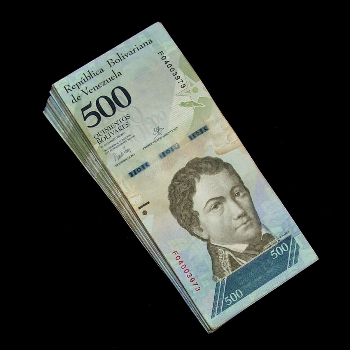 Venezuela 500 Bolivares Banknote Bundle – 100 Notes, 2017 Issue, Uncirculated