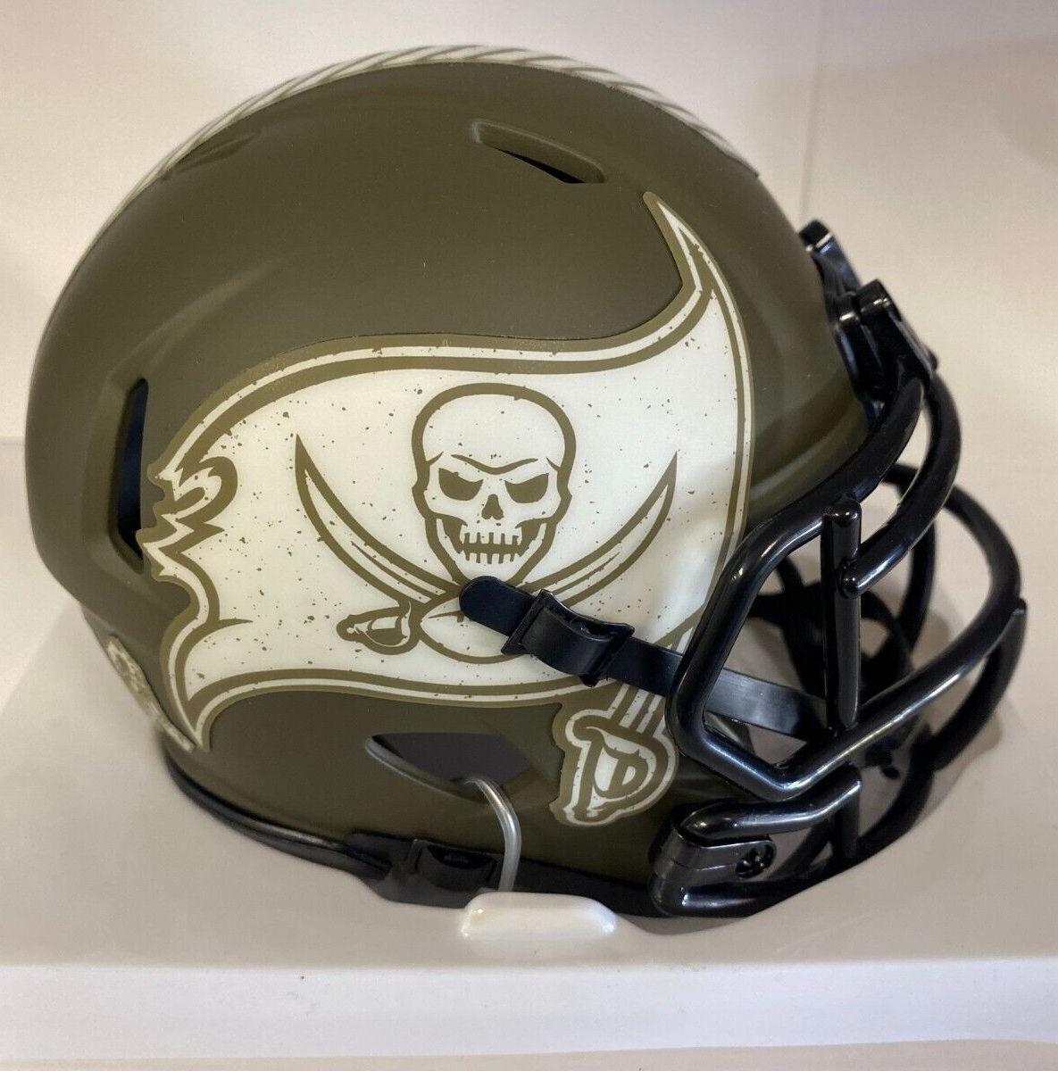 TAMPA BAY BUCCANEERS TEAM LOGO SALUTE TO SERVICE NFL FOOTBALL MINI