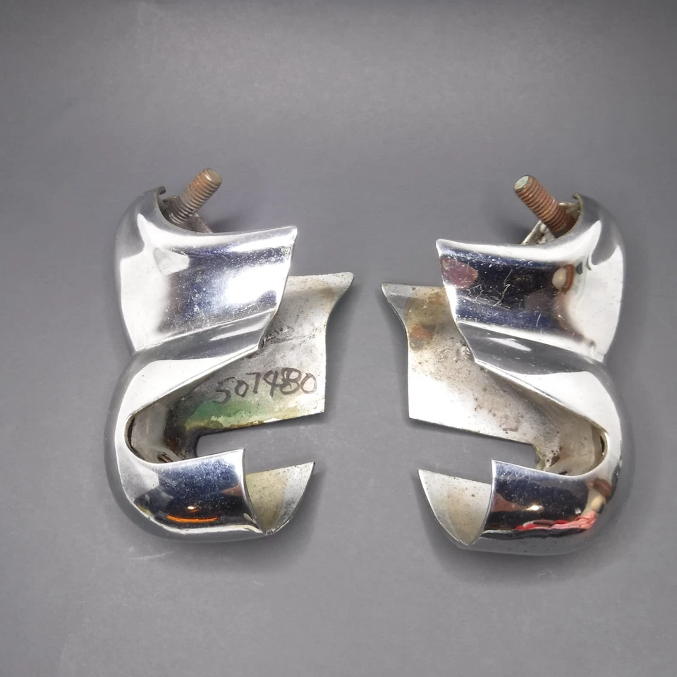 Pontiac Silver Streak 1941 accesorio parachoques protector tapas diestro derecho Chevrolet 1942 Foto 3 de 4