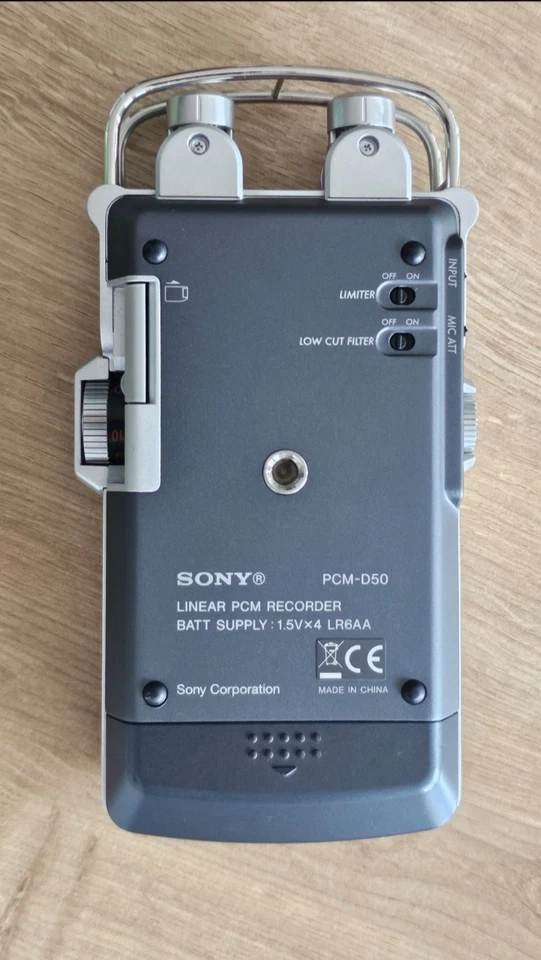 SONY PCM-D50 UK MODEL PRISTINE CONDITION - Image 2 of 4