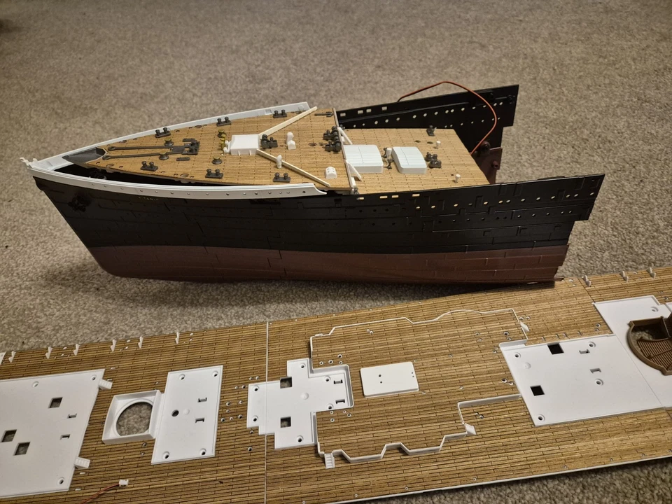 1/200 Hachette Costruire Il Titanic Modello The Nave The Leggenda Partbuilt 1-50 - Immagine 2 di 4