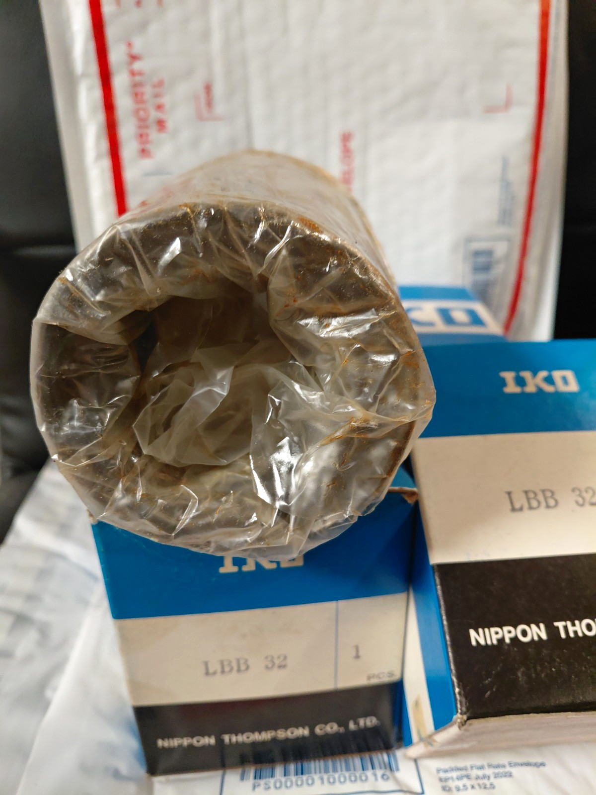 IKO Linear Ball Bearing LBB 32, 32mm Inside Diameter, 52mm Outside Diameter
