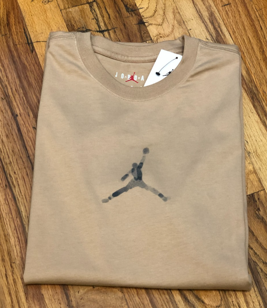 NEW* Men NIKE AIR JORDAN BRAND GRAPHIC Tee Hemp (FD7029 200), Sz