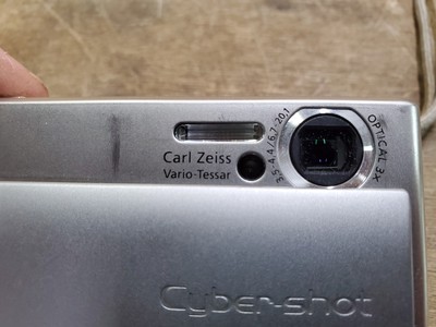 Sony DSC-T1 Cyber-Shot 5.0MP Digital Camera, Silver, For Repair