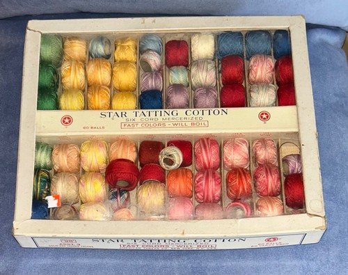 VINTAGE  AMERICAN THREAD  STAR TATTING COTTON  BOX OF 60 BALLS  READ ALL