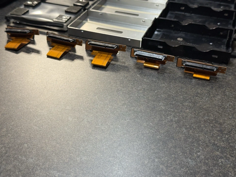 Panasonic Toughbook CF-52 MK3 Laptop with 5x 2.5” HDD/SSD Storage Caddies - Image 3 of 4