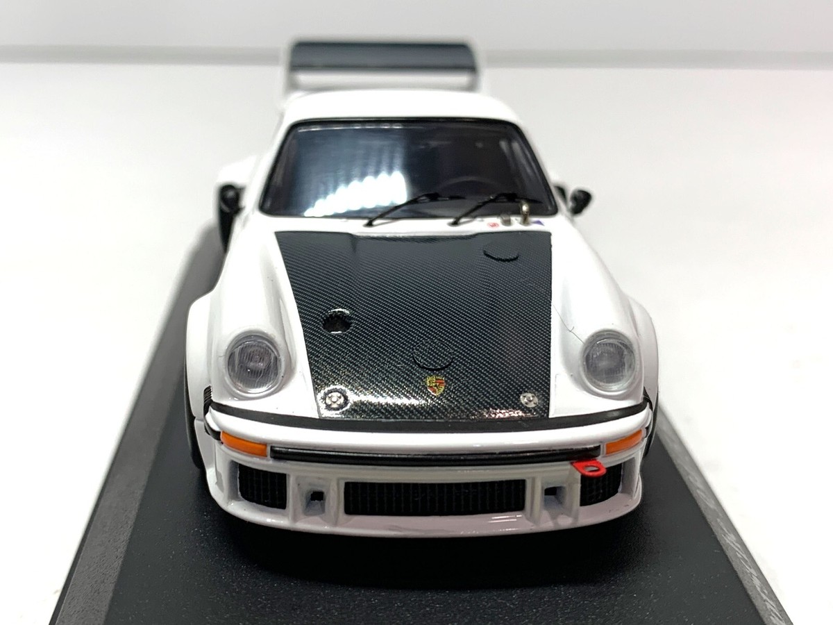 RARE RETIRED Spark Porsche 934 / 5 Big Wing White & Carbon RARE RETIRED Spark Porsche 934 / 5 Big Wing White & Carbon