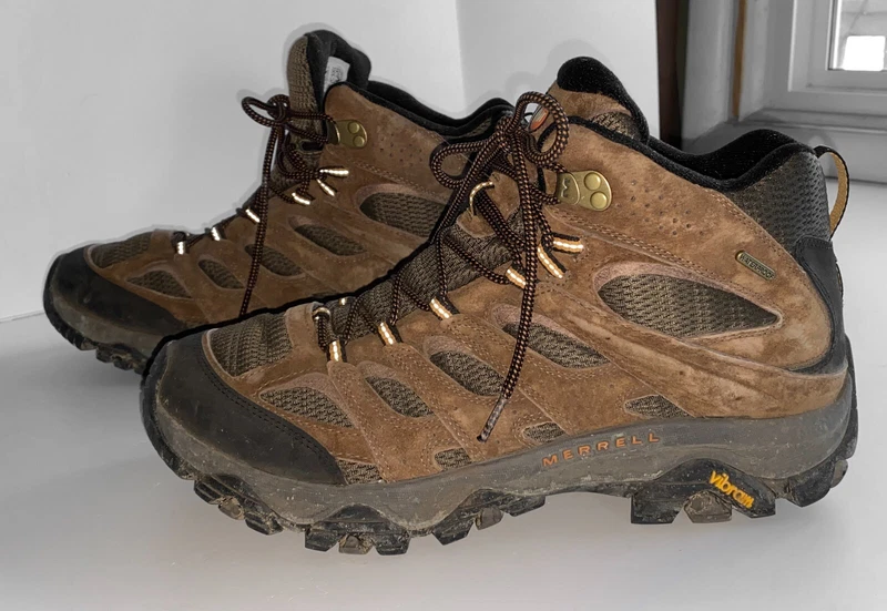 merrell hiking moab 3 mid waterproof vibram soles boots