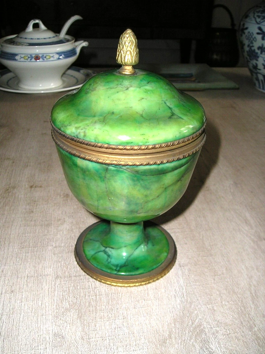 OLD EMPIRE FIRM CUT STONE DRAGEER CANDY BRONZE