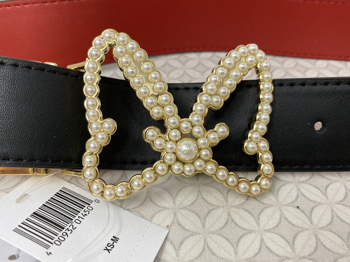 Disney Core NWT Minnie Mouse Vegan leather belt with iconic red bow - Medium Minnie Mouse Quilted Velvet Waist Bag main image 2