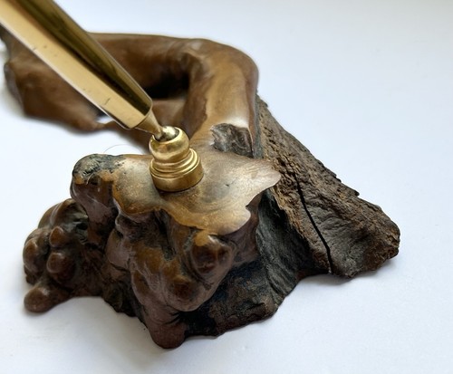 Large 9.5” Walnut Burl Wood Sculpture Pen/Pencil Holder - Beautifully Polished - Picture 11 of 12