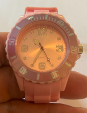 Orologio grande rosa stile sportivo - non testato