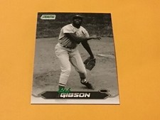 2024 Topps Stadium Club  Bob Gibson   Black & White Parallel SP #202 + Base