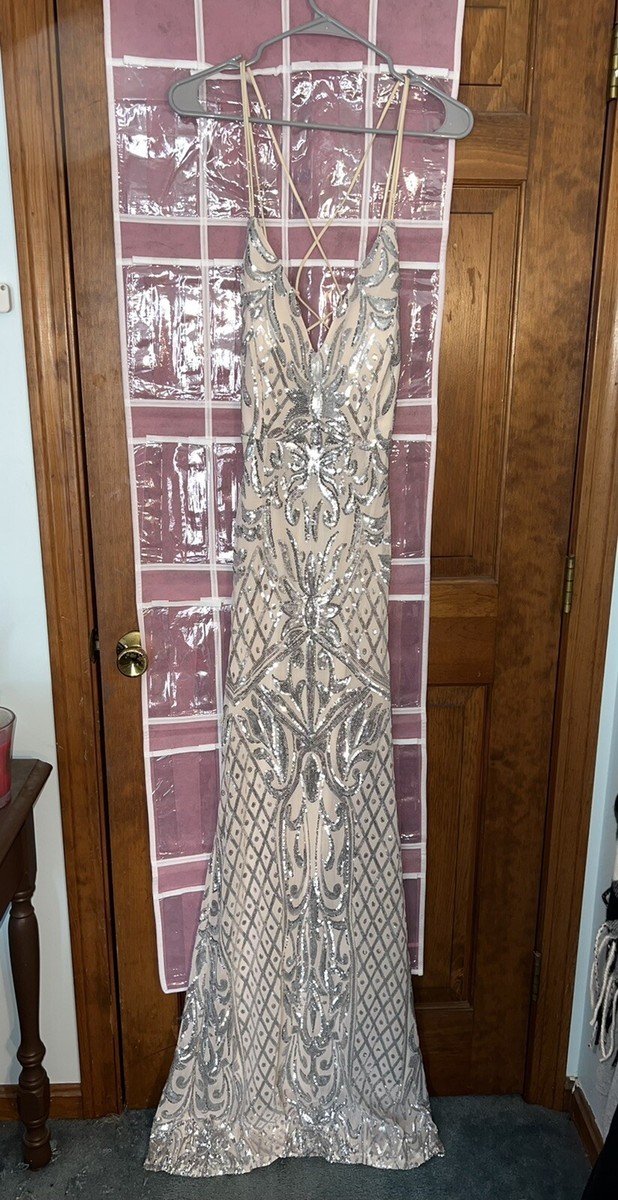 lila formal open back sequin mermaid dress Open-Back Prom - Windsor Size M lilac dress for wedding