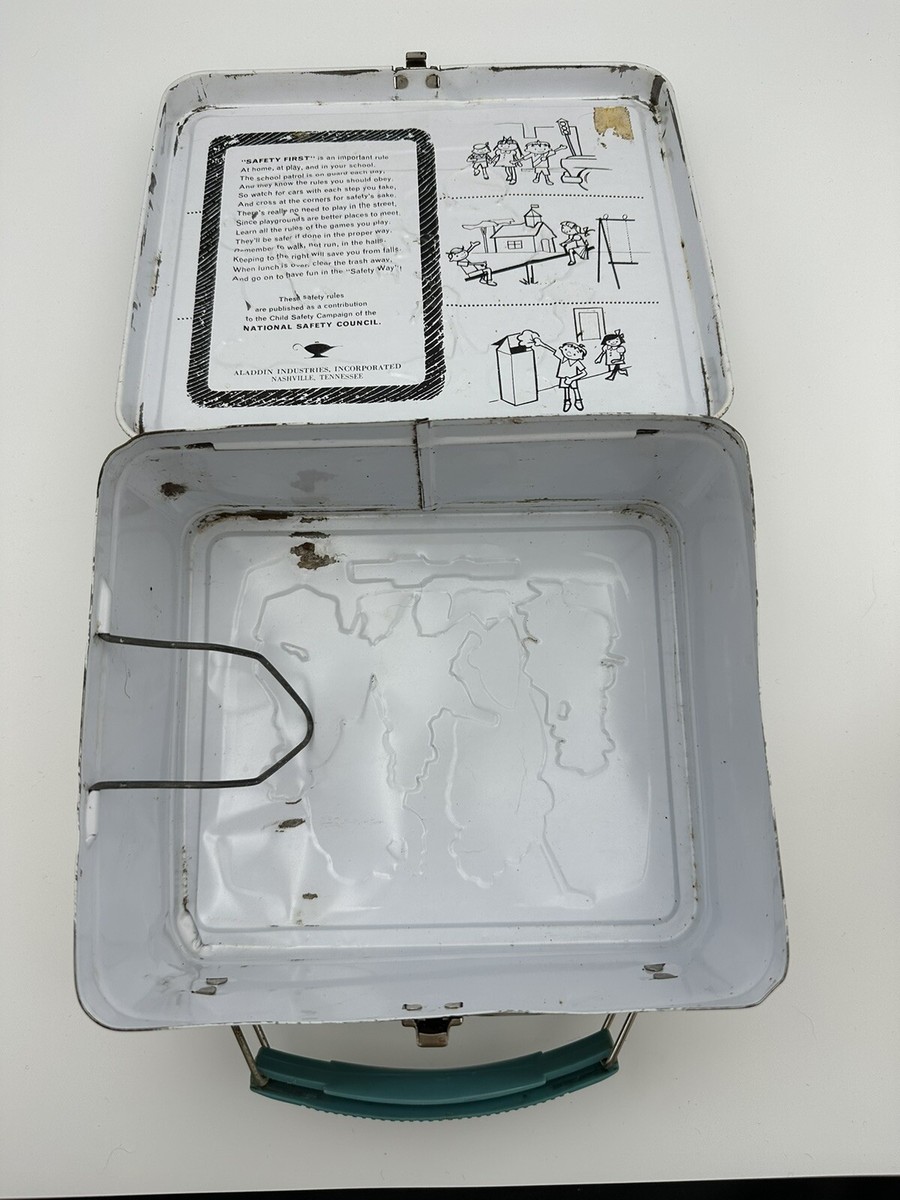 Vintage 1970s Aladdin Walt Disney World Pressed Steel Lunch Box W