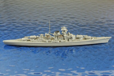 Bismarck / Tirpitz  Hersteller Wiking 22b/1  ,1:1250 Schiffsmodell