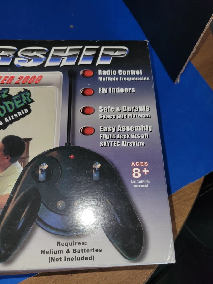 Skytec Airship Air Shredder, The box is mess up.  - Image 2 of 4