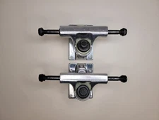 3.25" skateboard trucks