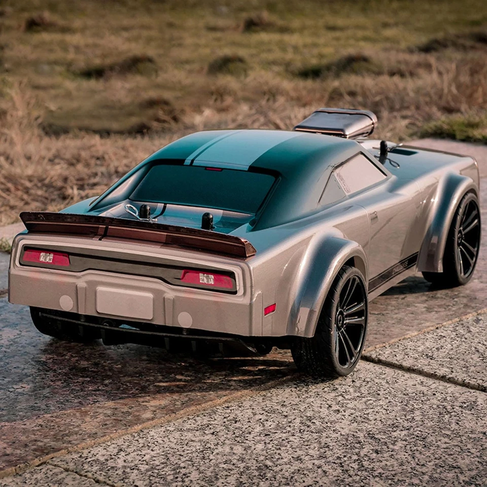 1/16 2.4G High Speed Drift Car 35km/h 4*4 RC Muscle Car Q142 3Speed RTR Vehicle - Image 3 of 4