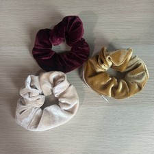 3 PACK Velvet Hair Scrunchies with Hidden Zipper Pocket Stash Scrunchy Hair Ties