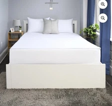 Sealy Sterling Collection Cool Comfort King Fitted Mattress Protector / White