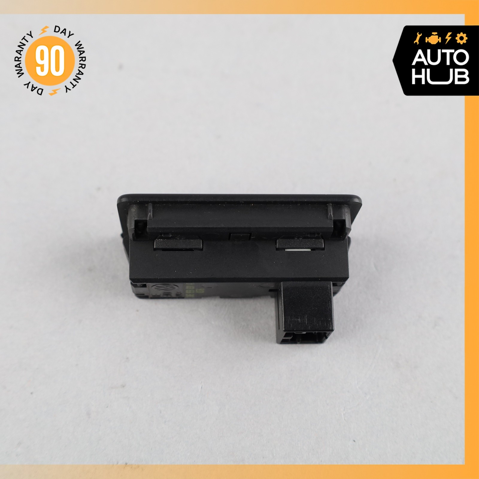03-18 Bentley Continental Flying Spur GT GTC Trunk Lock Close Button Switch OEM
