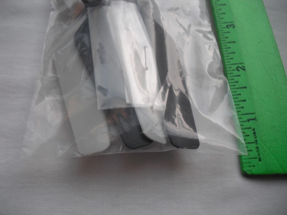 Heli-Max HMXE2320 Propeller, Set, 230Si Quadcopter,Quad,RC R/C Copter Helicopter - Image 4 of 4