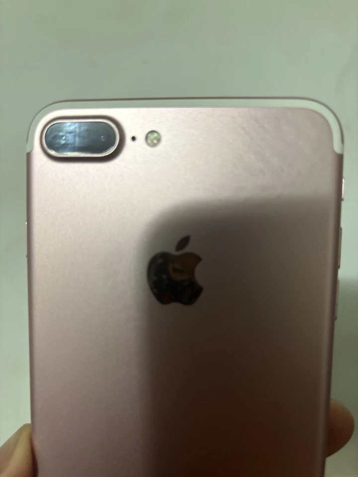 Apple iPhone 7 Plus 32GB Rose Gold Unlocked Smartphone Pre-owned - Image 4 of 4