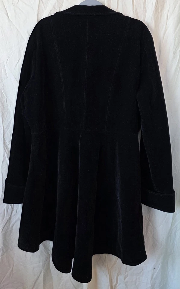 Chaqueta de Terciopelo ChicStar Negra Gótica Victoriana Steampunk Cosplay Talla 24 Para Mujer Foto 2 de 4