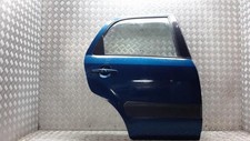 Porte arrière et accessoires Suzuki SX4