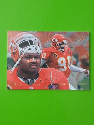 1995 Fleer Flair #105 Neil Smith Kansas City Chiefs Base
