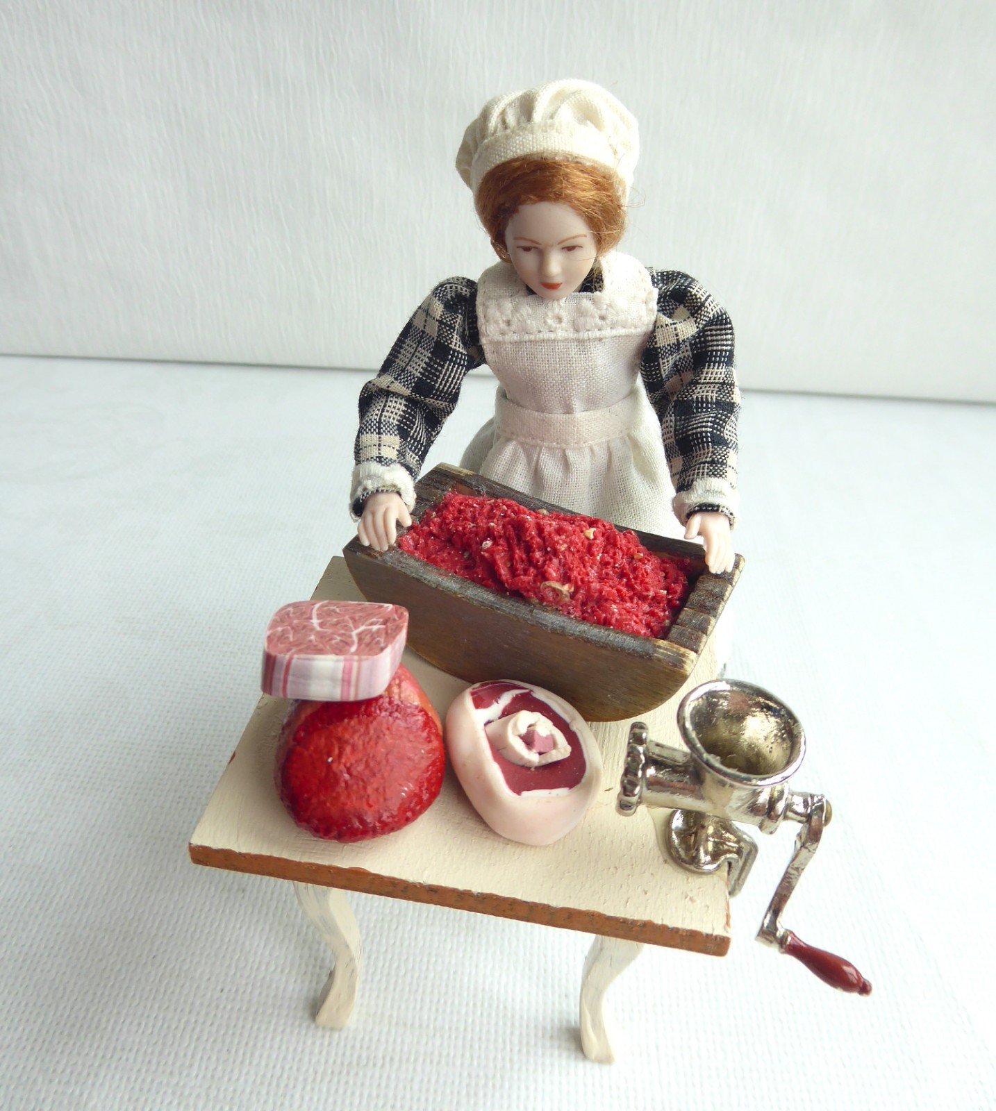 KAUFLADEN-METZGEREI BIEGEPUPPE FLEISCHWOLF FLEISCHWANNE HACKEPETER METT FLEISCH