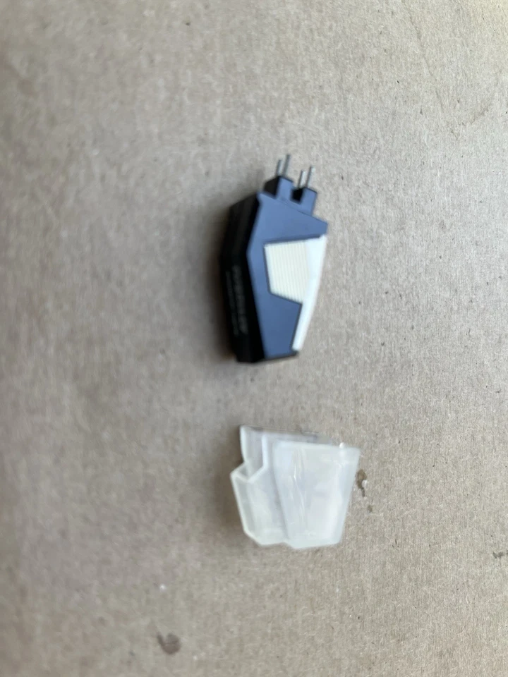 AUDIO TECHNICA AT112E/U CARTRIDGE NEEDLE FOR TURNTABLE PLAYER NEW With Case! - Image 4 of 4