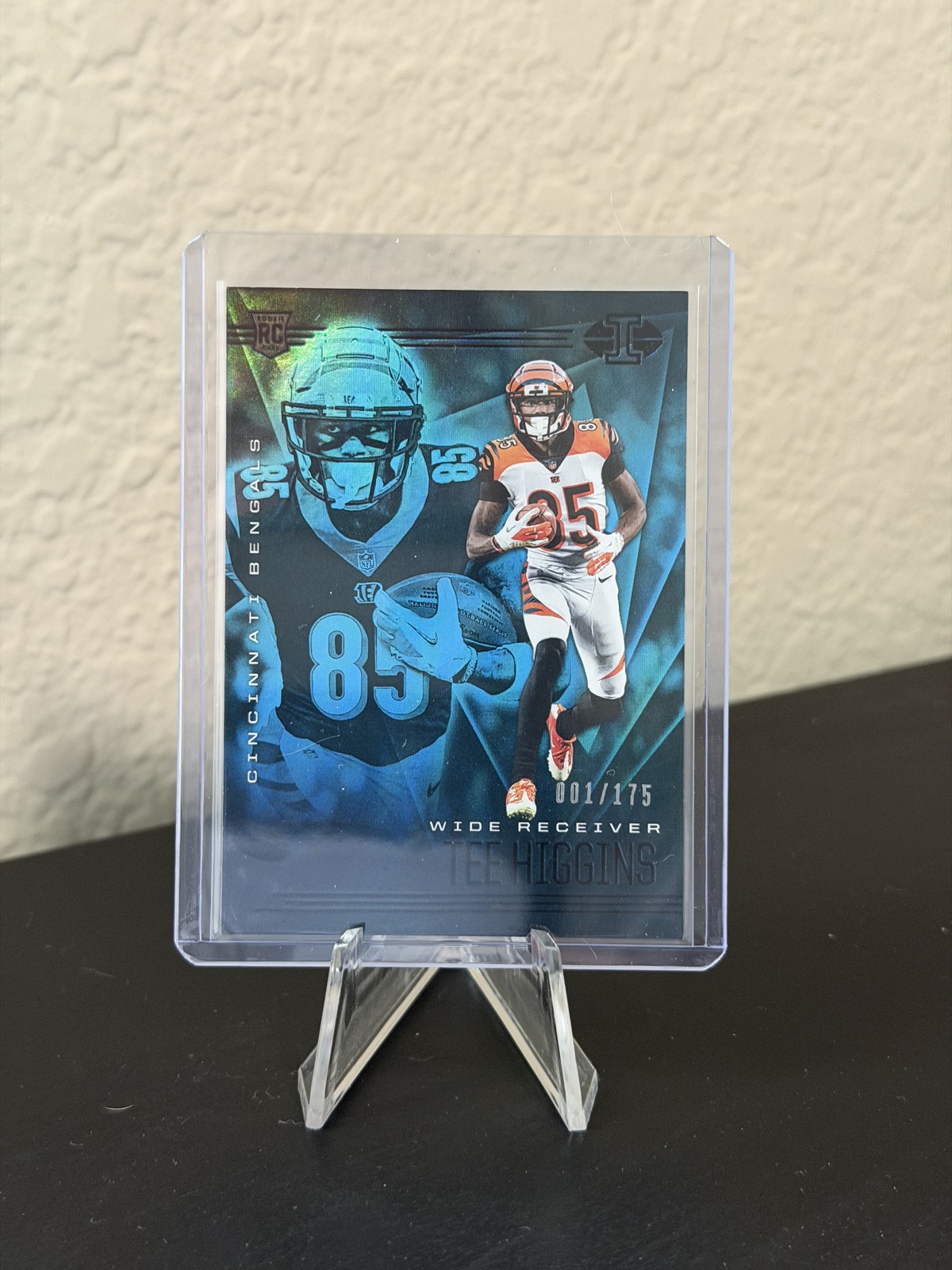 2020 Panini Illusions - Tee Higgins #21 Trophy Collection Teal /175 (RC)