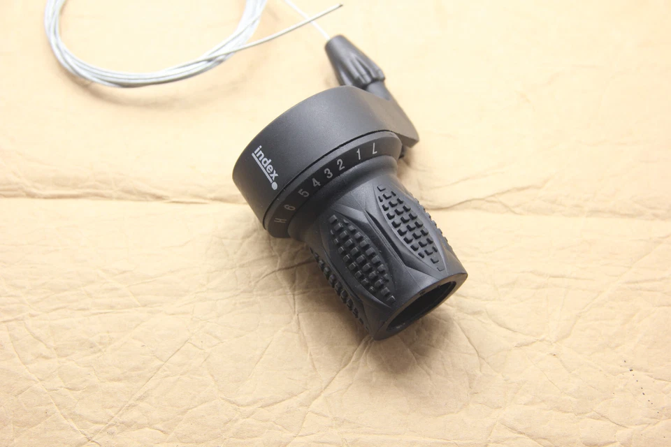 Bicycle 3x6 Speed Shifter Twist Grip Shifter Fits Shimano - Image 3 of 4