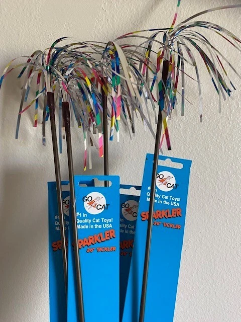 GO CAT SPARKLER CAT TEASER WAND TOY 36 INCHES COUNT OF 4 WANDS
Opens in a new window or tab