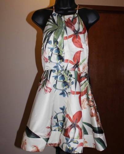 Sunny Centerpiece Cream Floral Print Skater Dress by Lulu’s - Picture 5 of 12
