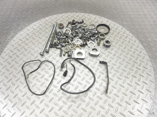 04-05 Suzuki GSXR 600 GSXR600 2005 lote de hardware tuercas pernos tornillos varios etc OEM - Imagen 13 de 14