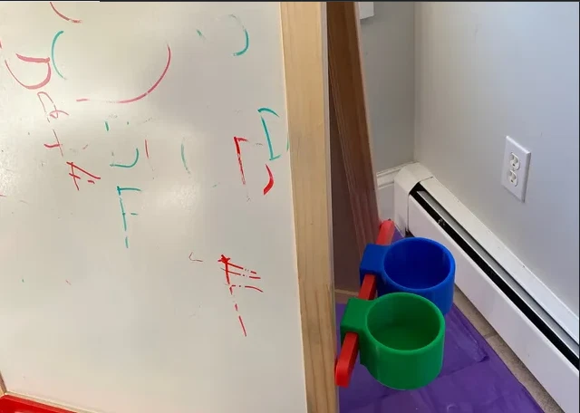 Accesorio de taza caballete para niños Ikea Foto 3 de 3