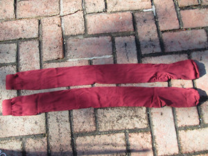 REENACTOR COLONIAL REV WAR 18TH C STOCKING MAROON WINE CRANBERRY COTTON FOOTWEAR