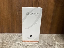 Lash Prodigy Eyelash Curler by Brilliant Beauty New Sealed ROSEGOLD
