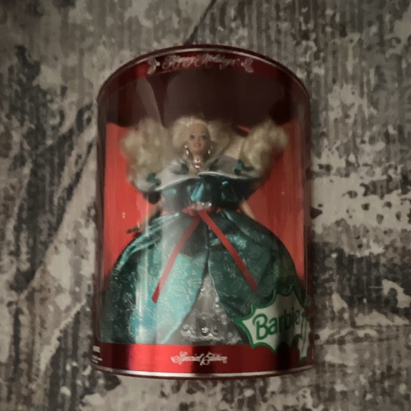 Barbie Happy Holidays 12in Blonde Blue Eyes Christmas Doll Unopened Box 1990s