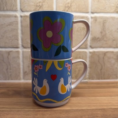 2er Set stapelbare You're A Doll russische BABUSHKA PUPPE TASSEN Maxwell & Williams