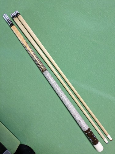 Richard Black Custom Cues Balabushka Style Pool Billiard Cue 2 Shafts 19.5oz