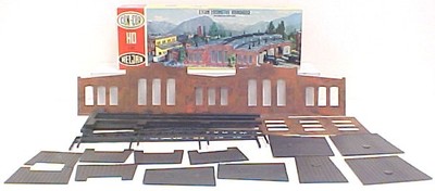 Heljan B802 HO Steam Locomotive Roundhouse Building Kit