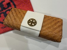 TORY BURCH Rattan Turnlock Clutch  White leather with Gold Turnlock